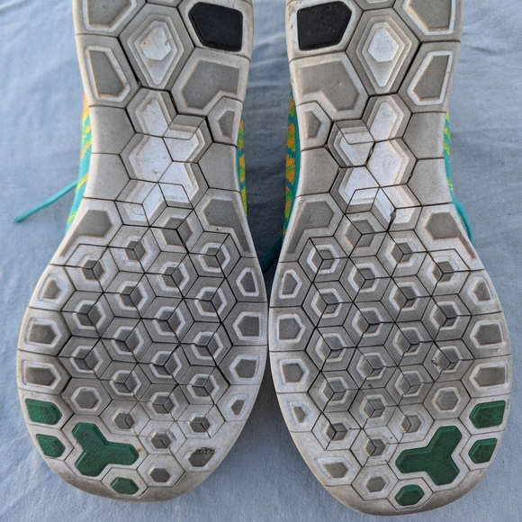 Nike Free Flyknit 4.0 - Picture 3 of 5